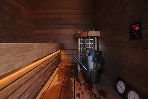 Kirami FinVision® -sauna S | Takapihalle sopiva pieni pihasauna