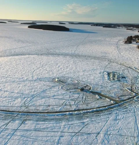 Kirami paljut ja saunat | Jääkaruselli Lappajärvellä 2022 | Janne Käpylehto